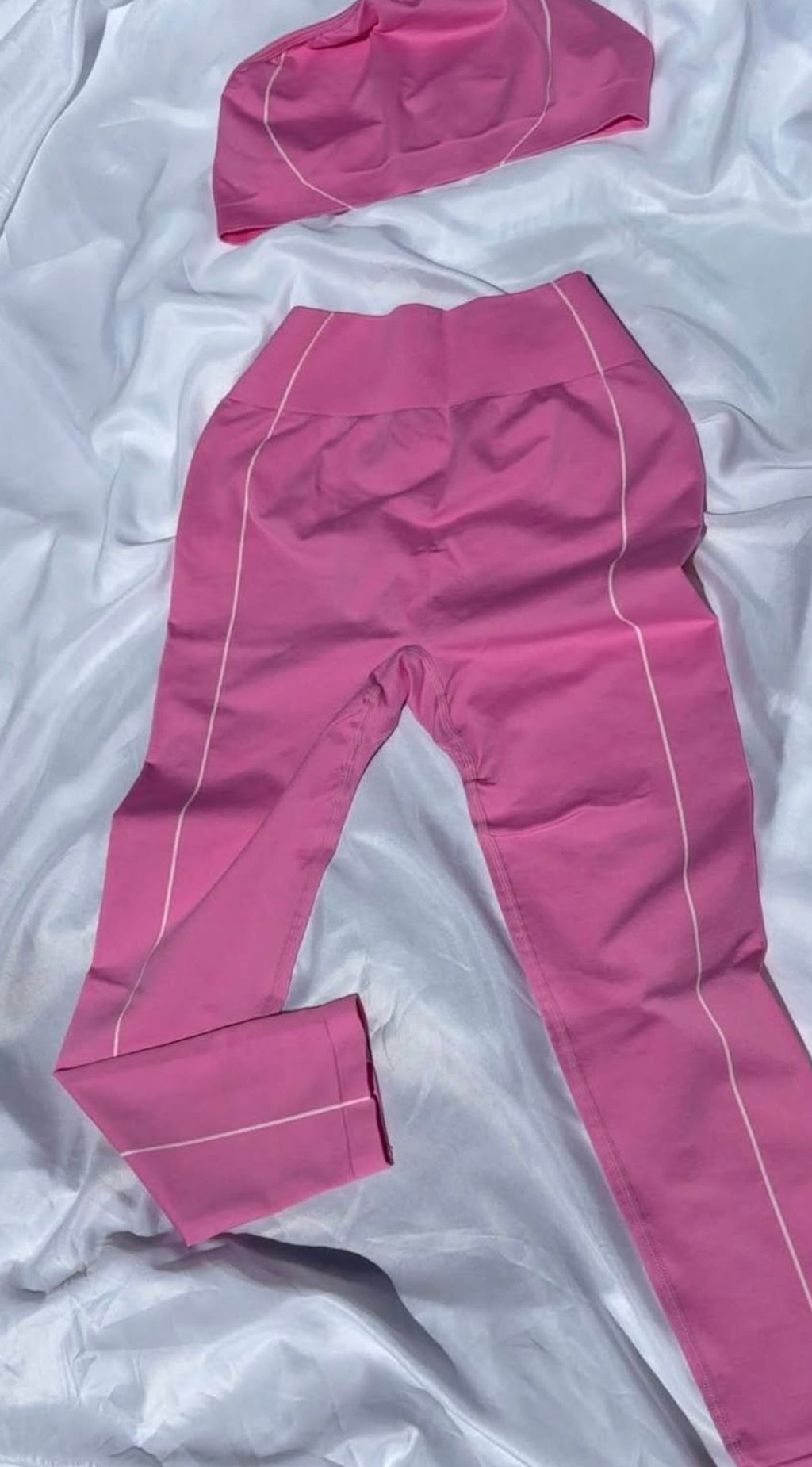 Tracy 2pc