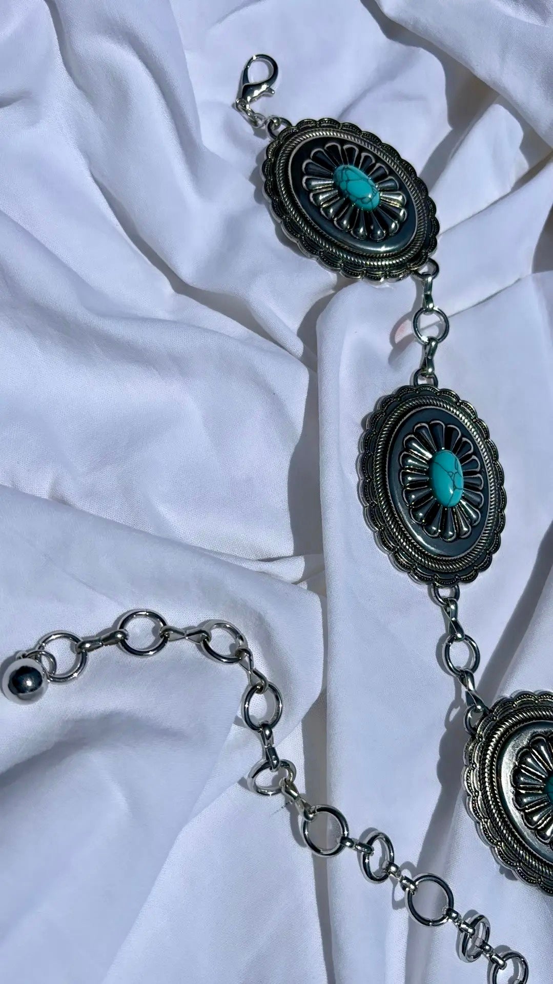 Concho chain belt